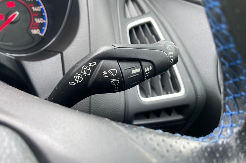 Used Ford Focus 2018 for sale - 77048060: Photo 15