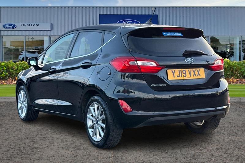 Used Ford Fiesta 2019 for sale - 76862497: Photo 2