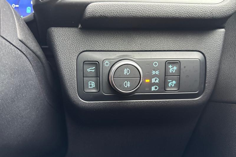 Used Ford Kuga 2023 for sale - 77763744: Photo 31