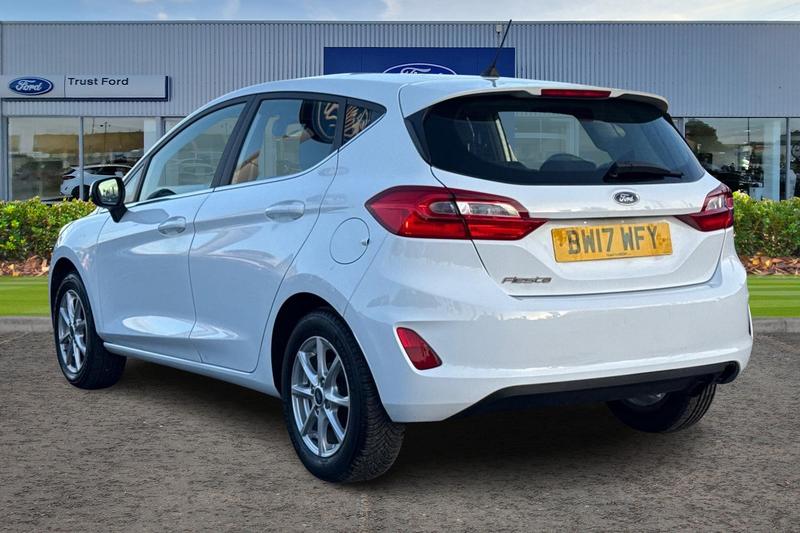 Used Ford Fiesta 2017 for sale - 77231360: Photo 2