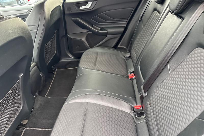 Used Ford Focus 2019 for sale - 76452960: Photo 20