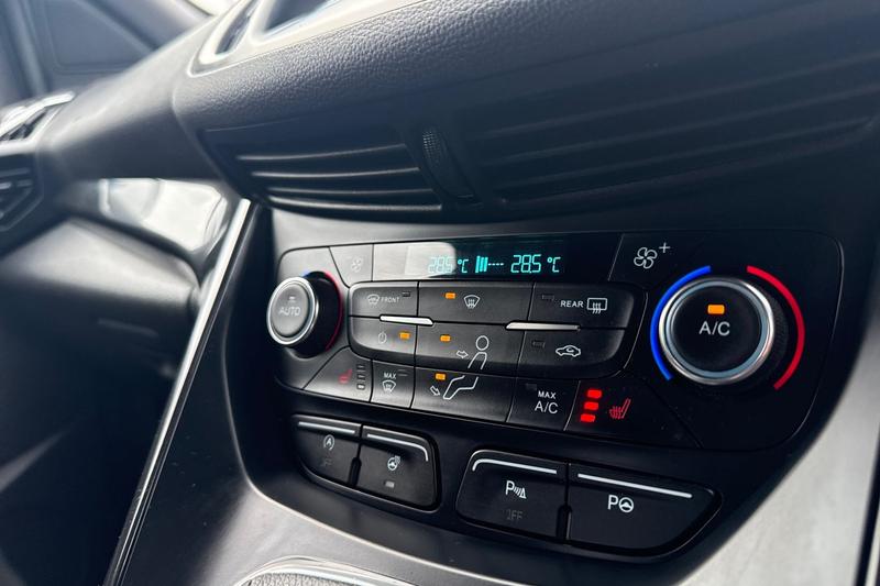 Used Ford Kuga 2017 for sale - 77528936: Photo 24