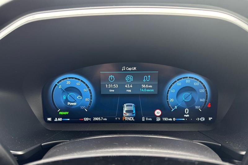 Used Ford Kuga 2025 for sale - 76452948: Photo 13