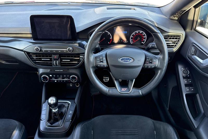 Used Ford Focus 2020 for sale - 76710241: Photo 11