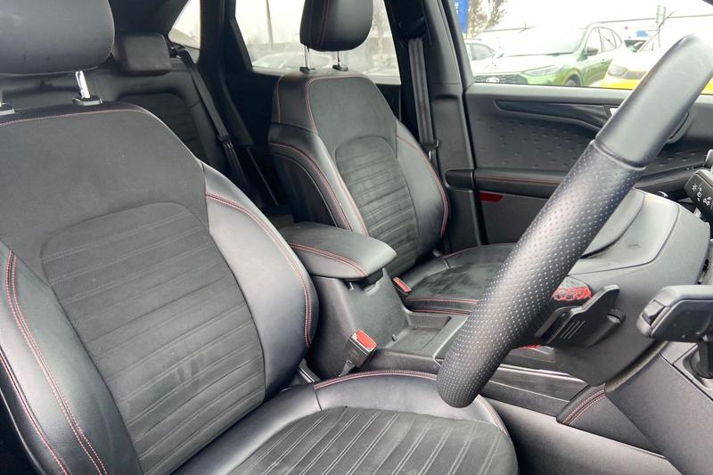 Used Ford Kuga 2020 for sale - 77607605: Photo 17