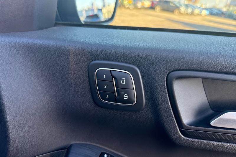 Used Ford Kuga 2024 for sale - 76703105: Photo 33