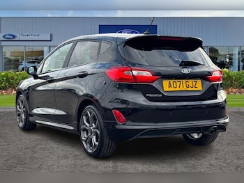 Used Ford Fiesta 2021 for sale - 76467716: Photo