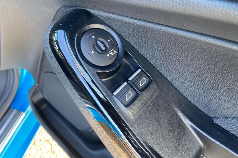 Used Ford Fiesta 2016 for sale - 77393883: Photo 16