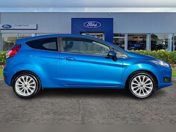 Used Ford Fiesta 2016 for sale - 77393883: Photo