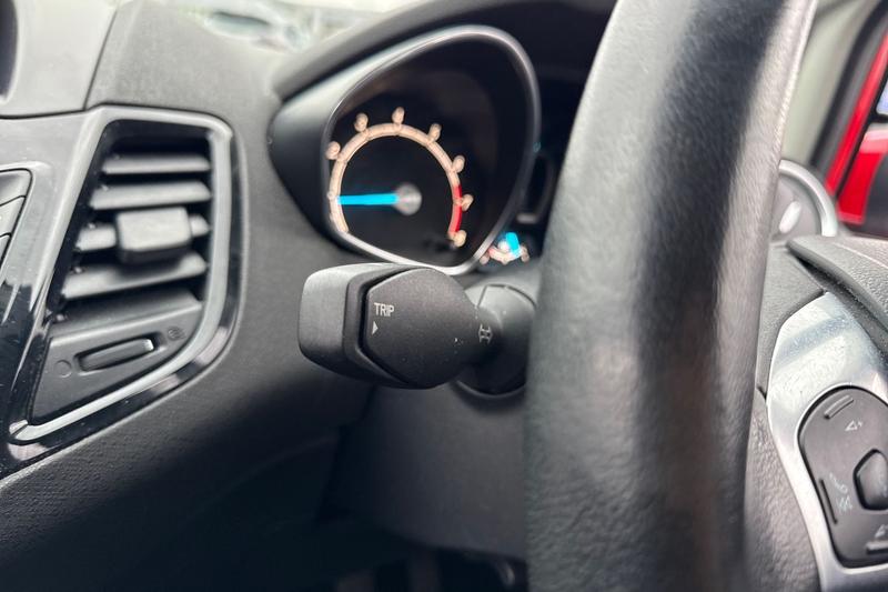 Used Ford Fiesta 2016 for sale - 76766912: Photo 14