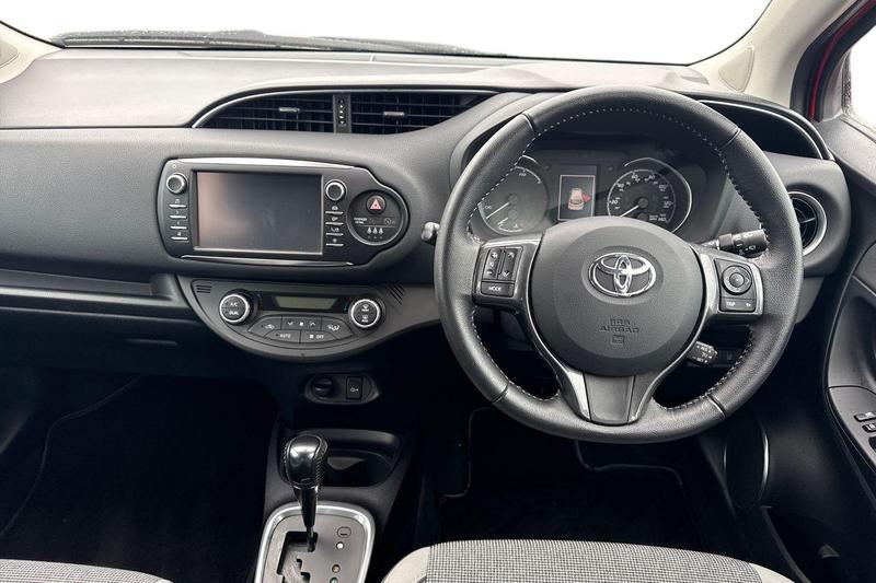 Used Toyota Yaris 2020 for sale - 76355474: Photo 11