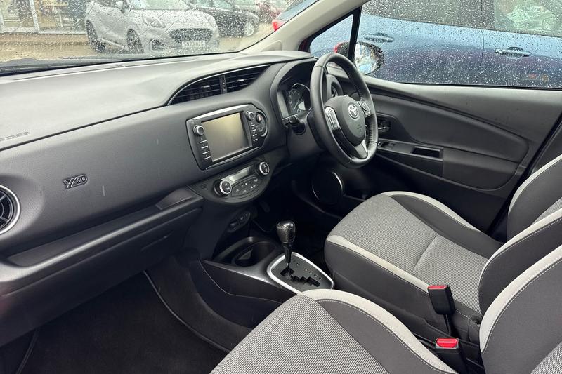 Used Toyota Yaris 2020 for sale - 76355474: Photo 18