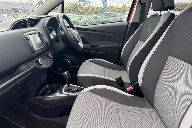 Used Toyota Yaris 2020 for sale - 76355474: Photo 19