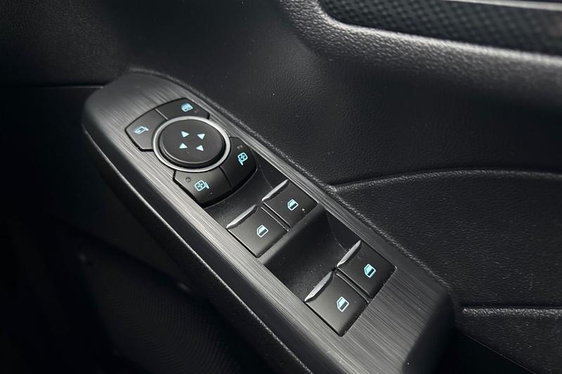 Used Ford Kuga 2022 for sale - 77427140: Photo 16