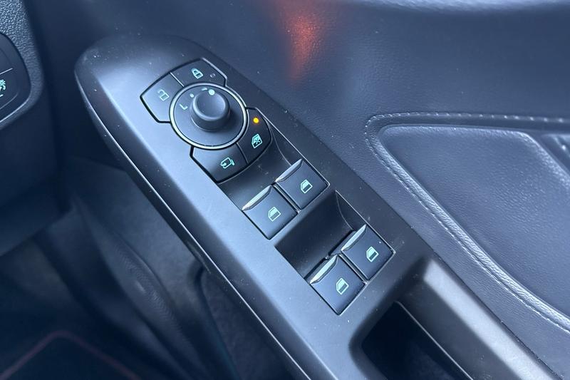 Used Ford Focus for sale - 77989049: Photo 16