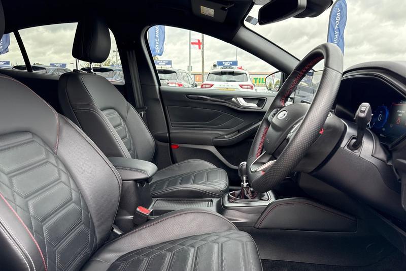 Used Ford Focus 2024 for sale - 75997378: Photo 17
