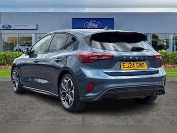 Used Ford Focus 2024 for sale - 75997378: Photo 2