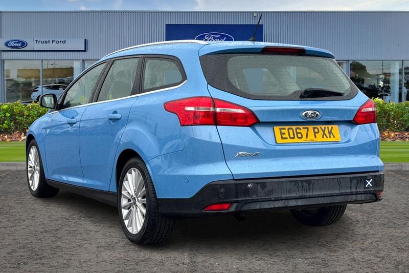 Used Ford Focus 2017 for sale - 76355566: Photo 2