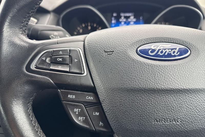 Used Ford Focus 2017 for sale - 76355566: Photo 26