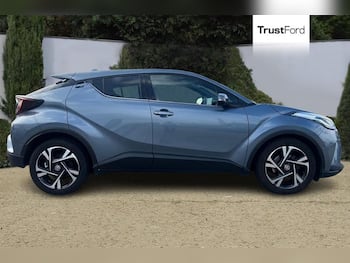 Used Toyota C-HR 2023 for sale - 79670918: Photo
