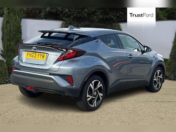 Used Toyota C-HR 2023 for sale - 79670918: Photo