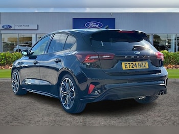 Used Ford Focus 2024 for sale - 76184537: Photo 2