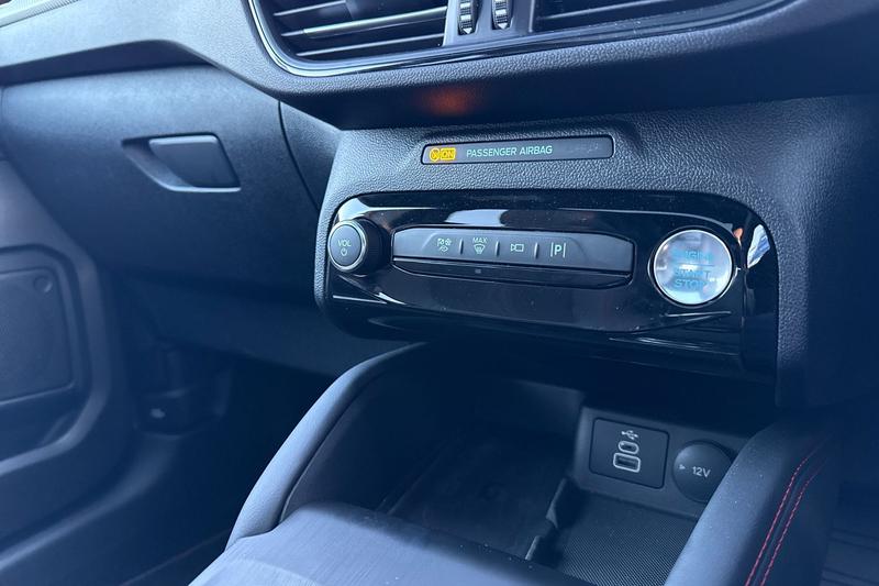 Used Ford Kuga 2025 for sale - 77106540: Photo 29