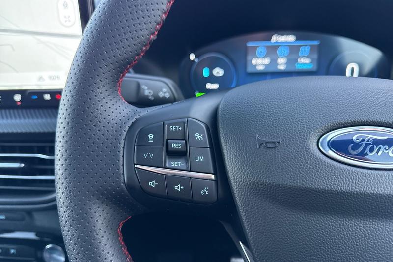 Used Ford Kuga 2025 for sale - 77106540: Photo 30