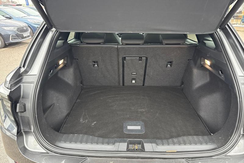 Used Ford Explorer 2024 for sale - 76580827: Photo 21