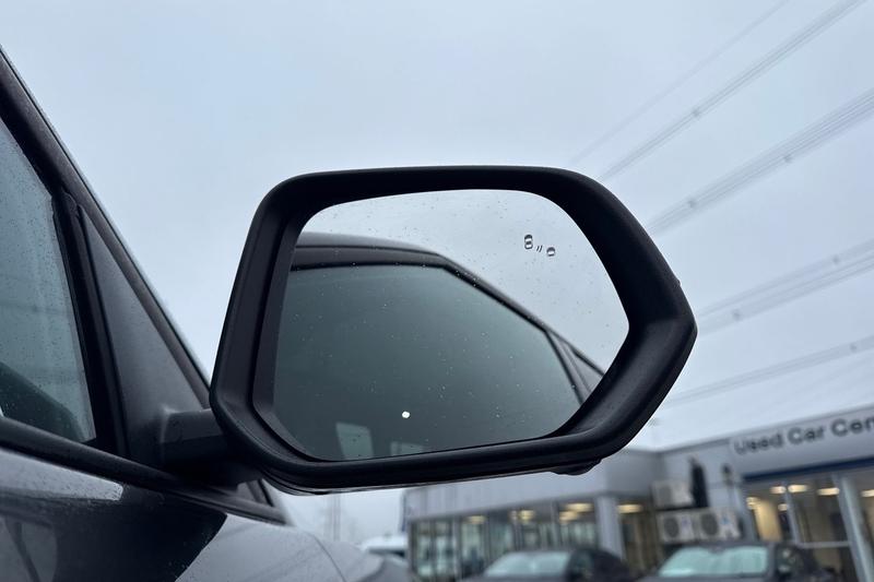 Used Ford Explorer 2024 for sale - 76580827: Photo 24