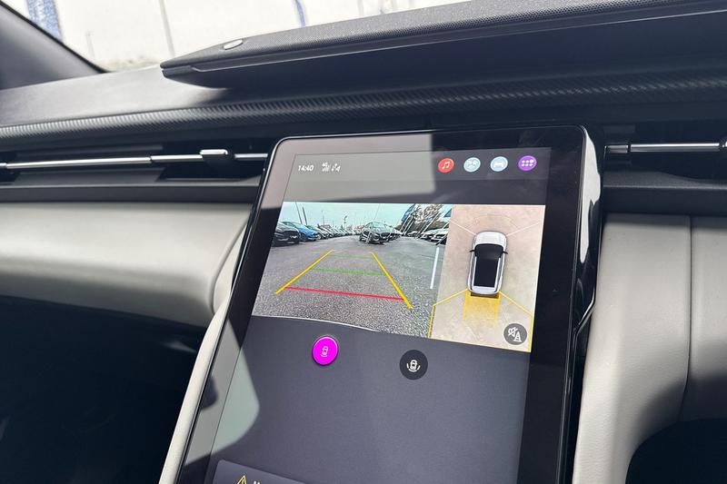 Used Ford Explorer 2024 for sale - 76580827: Photo 31