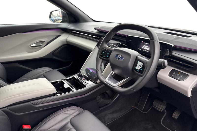 Used Ford Explorer 2024 for sale - 76580827: Photo 9