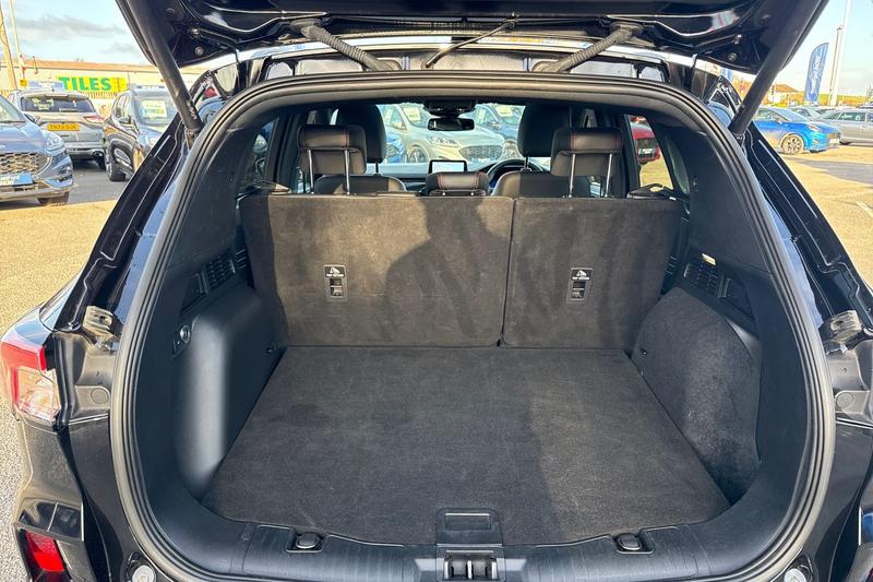 Used Ford Kuga 2023 for sale - 76603545: Photo 21