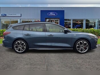 Used Ford Focus 2024 for sale - 76557498: Photo