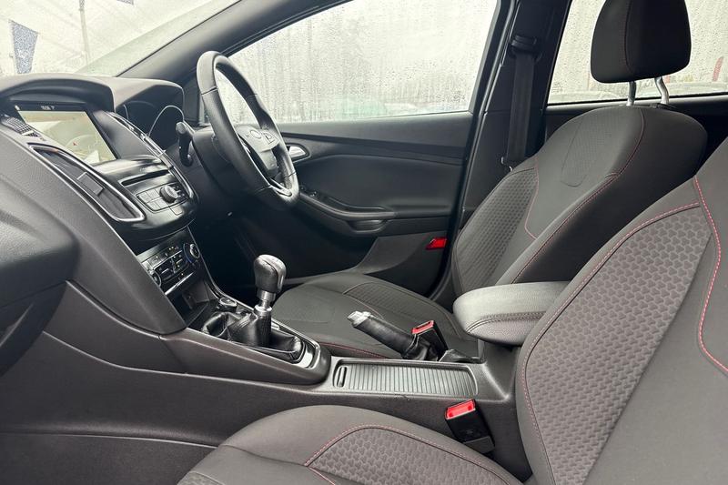 Used Ford Focus 2018 for sale - 77763605: Photo 19