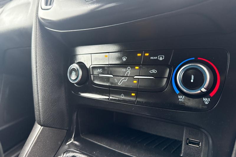 Used Ford Focus 2018 for sale - 77763605: Photo 23