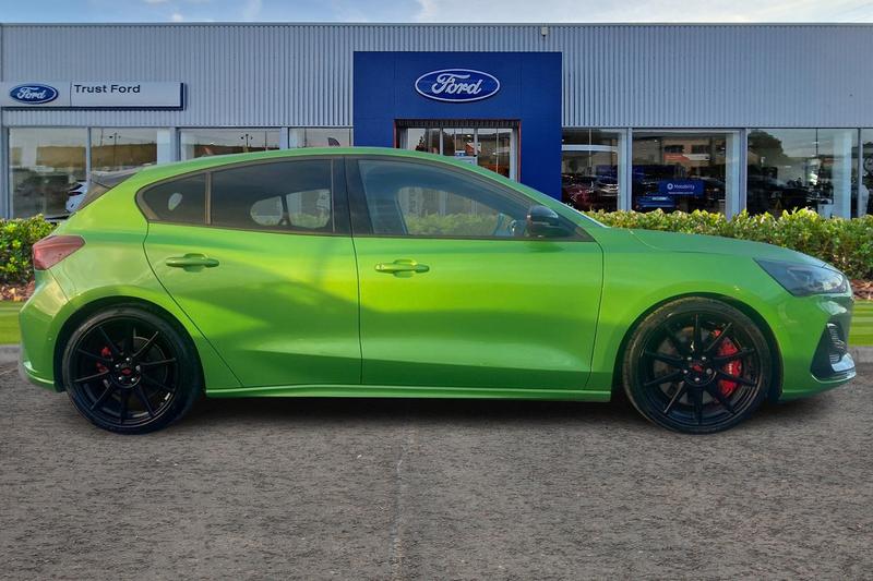 Used Ford Focus 2025 for sale - 76690824: Photo 3