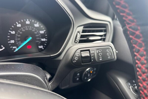 Used Ford Focus 2023 for sale - 76290277: Photo 15