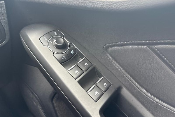 Used Ford Focus 2023 for sale - 76290277: Photo 16