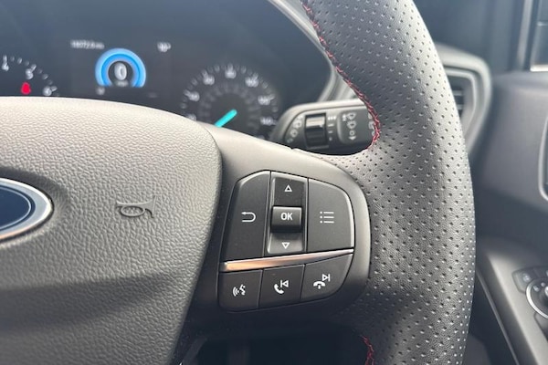 Used Ford Focus 2023 for sale - 76290277: Photo 26