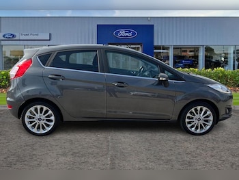 Used Ford Fiesta 2016 for sale - 75561493: Photo
