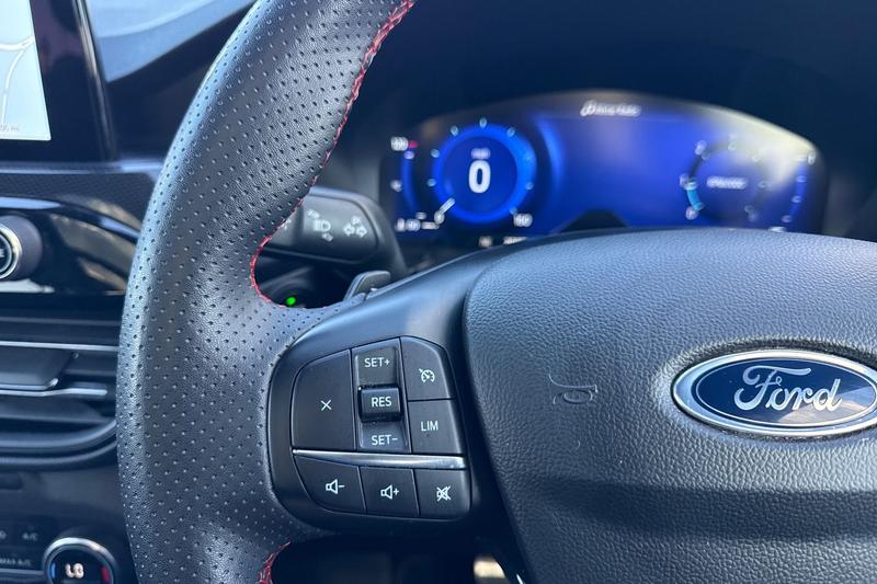 Used Ford Kuga 2022 for sale - 76557480: Photo 30