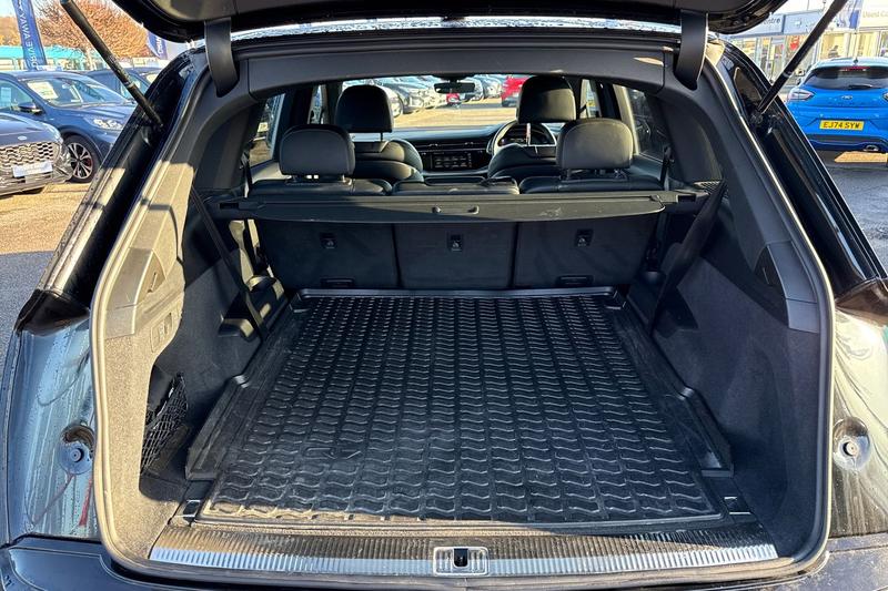 Used Audi Q7 2022 for sale - 76797113: Photo 21