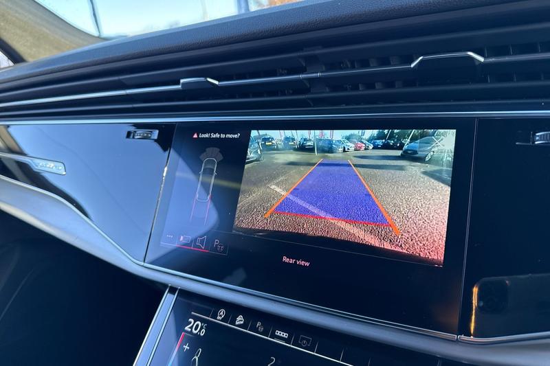 Used Audi Q7 2022 for sale - 76797113: Photo 23