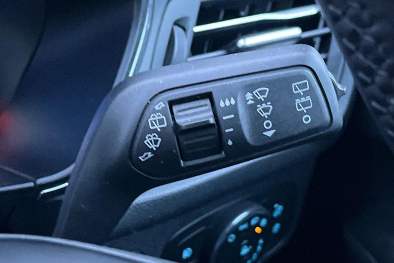 Used Ford Focus 2023 for sale - 78048940: Photo 15