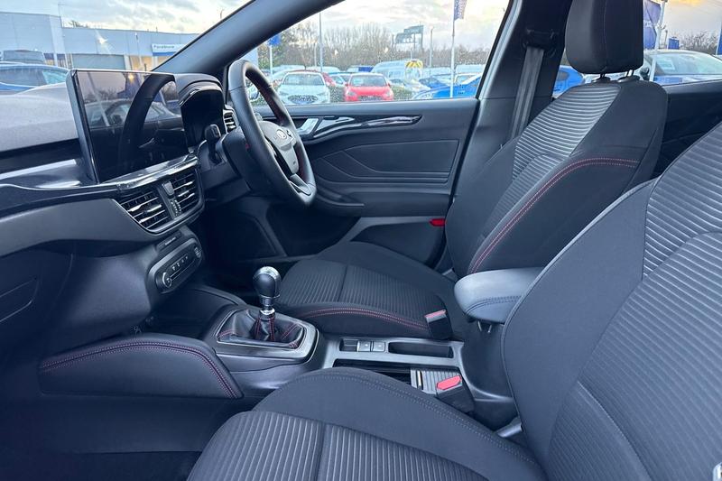 Used Ford Focus 2025 for sale - 77187081: Photo 19