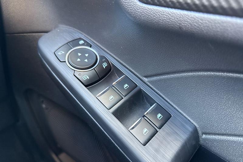 Used Ford Kuga 2025 for sale - 76895306: Photo 16