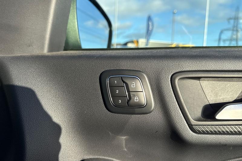 Used Ford Kuga 2025 for sale - 76895306: Photo 32