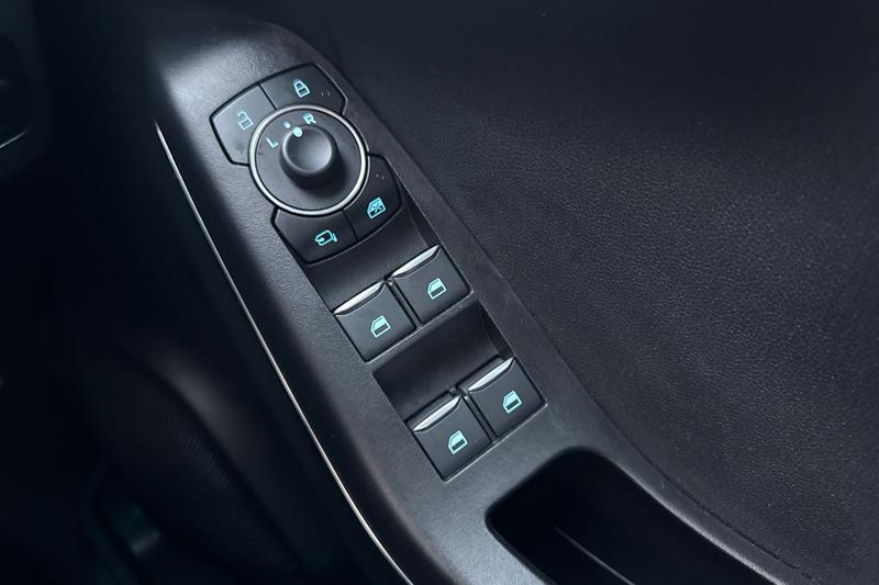 Used Ford Puma 2023 for sale - 76908695: Photo 16