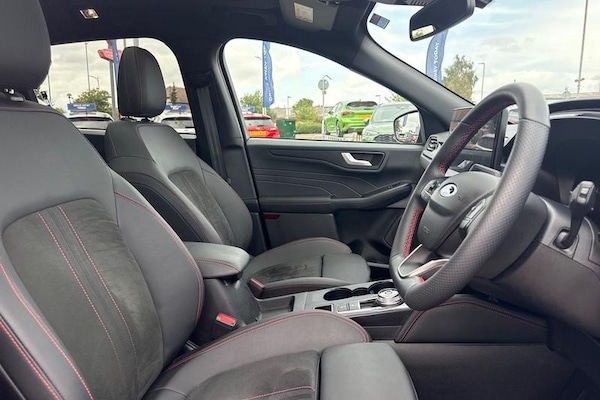Used Ford Kuga 2024 for sale - 75428568: Photo 17
